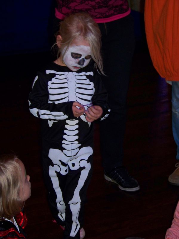 2011-10-26 Kinderhalloween 041